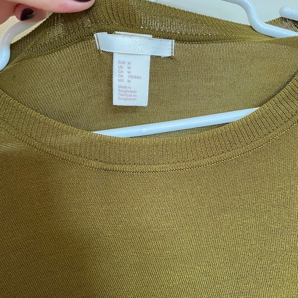 H&M - Picture 2 of 3